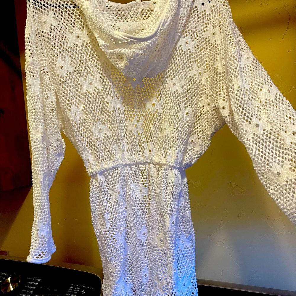 Super cute white bathing suit cover up with hoodie